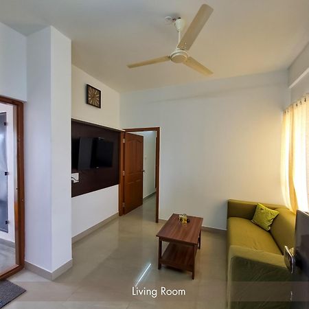 Staymazing-1,2 & 3 Bhk Ac Apartments In Hebbal-5Mins To Manyata-30Mins To Airport Bangalore Buitenkant foto